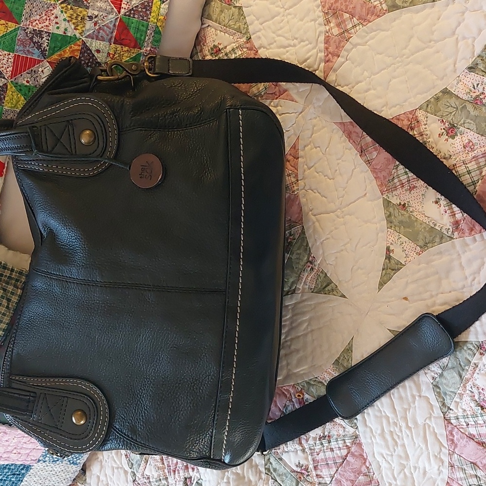 The Sak Gorgeous💋  The Sak Like New ! Black Leather. TODAY ONLY!! - Picture 3 of 16